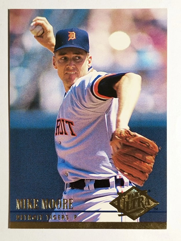 1994 Ultra #58 Mike Moore