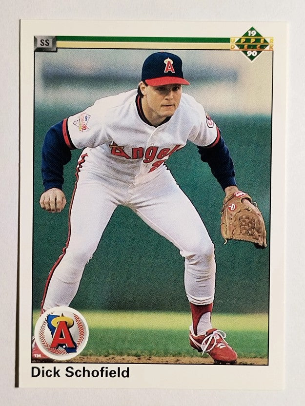 1990 Upper Deck #669 Dick Schofield