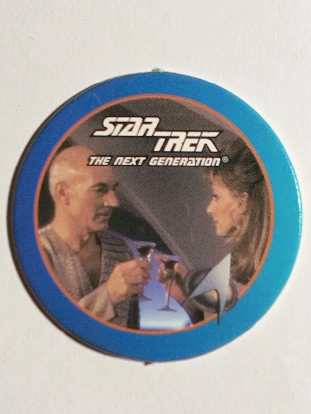 1994 Star Trek The Next Generation Stardiscs #42 Captain Picard, Dr. Crusher