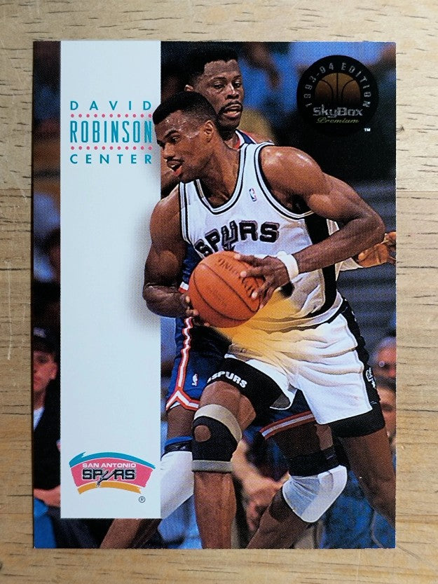 1993-94 SkyBox Premium #168 David Robinson