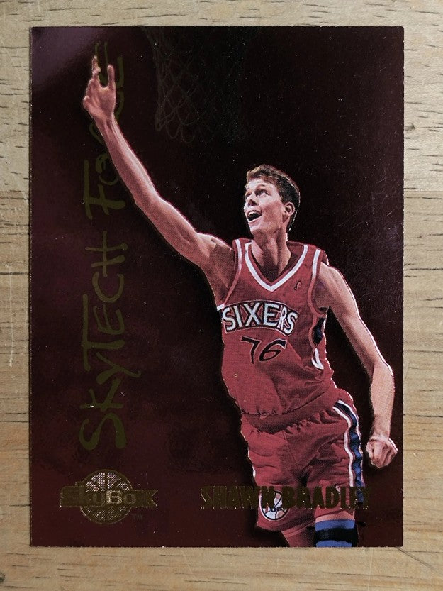 1994-95 SkyBox Premium SkyTech Force #SF4 Shawn Bradley