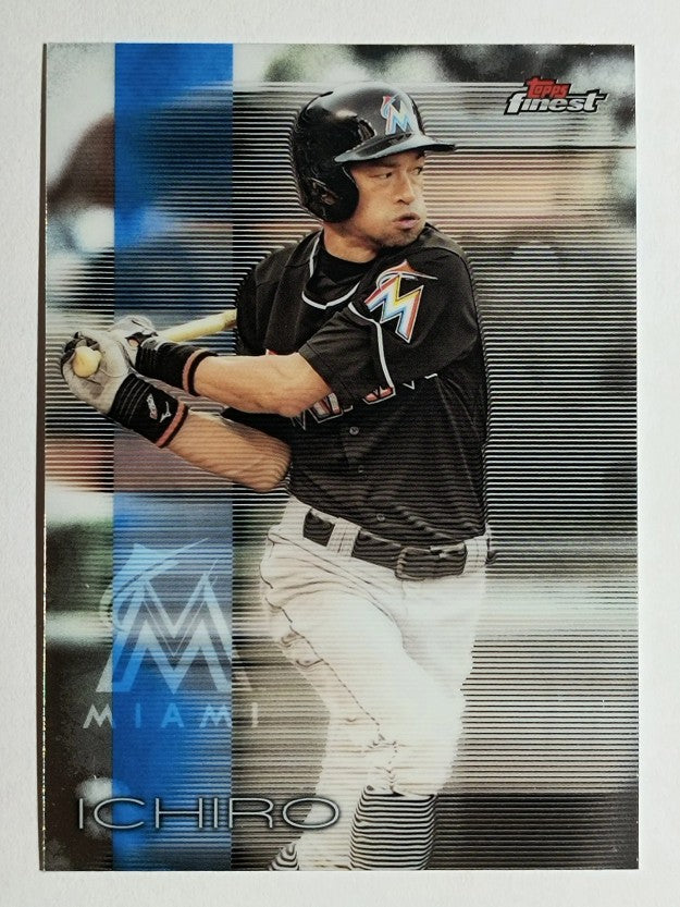 2016 Finest #10 Ichiro Suzuki