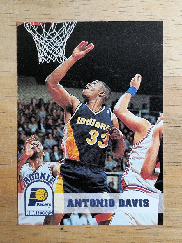 1993-94 Hoops #345 Antonio Davis RC