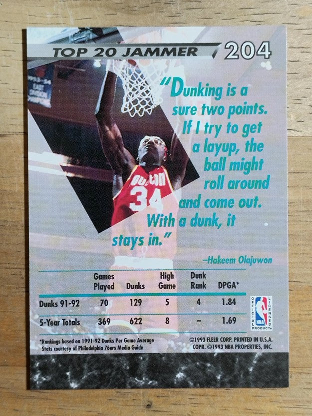 1992-93 Ultra #204 Hakeem Olajuwon JS