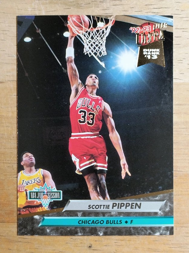 1992-93 Ultra #213 Scottie Pippen JS