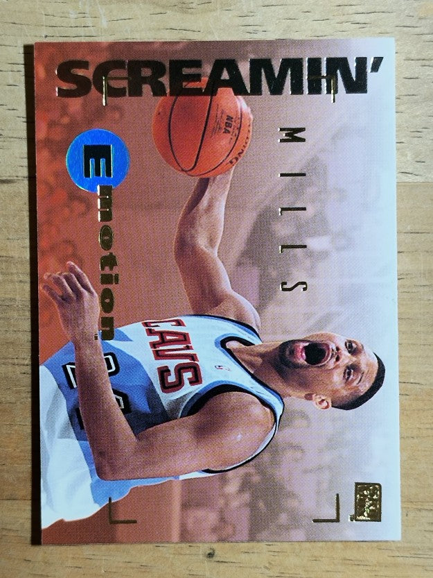 1994-95 Emotion #16 Chris Mills