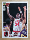 1994-95 Collector's Choice #34 Hakeem Olajuwon