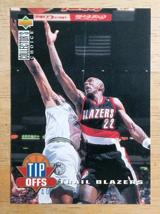 1994-95 Collector's Choice #187 Clyde Drexler TO