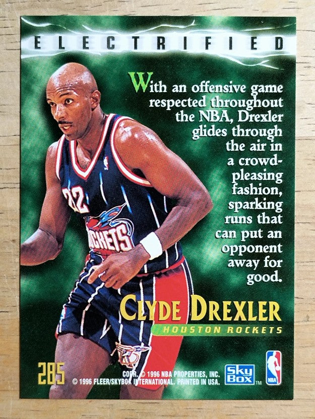 1995-96 SkyBox Premium #285 Clyde Drexler ELE