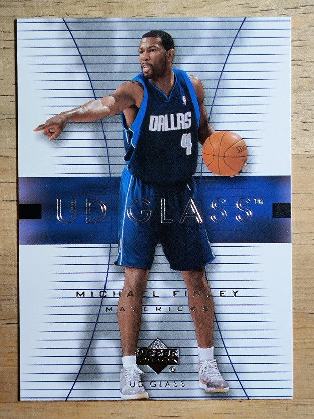 2003-04 UD Glass #11 Michael Finley
