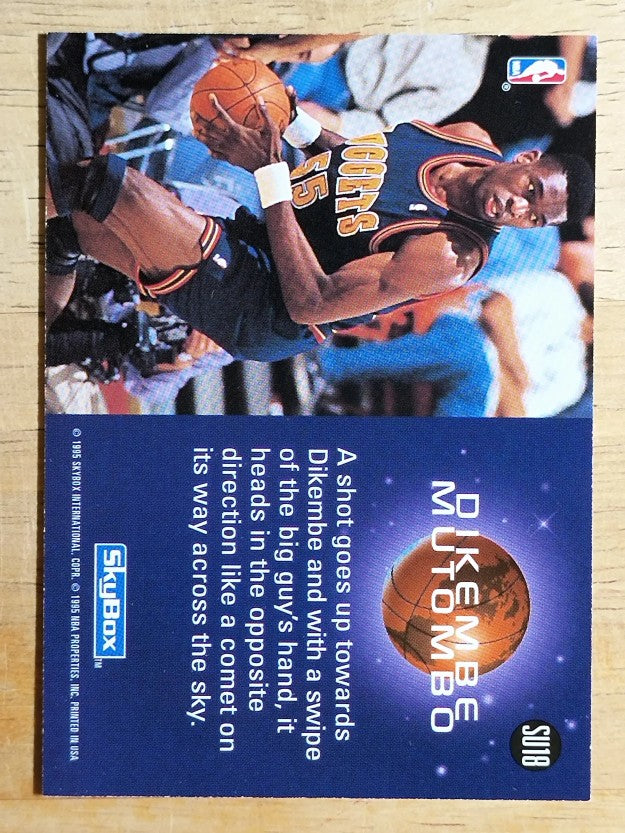 1994-95 SkyBox Premium Slammin' Universe #SU18 Dikembe Mutombo