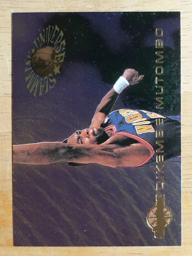 1994-95 SkyBox Premium Slammin' Universe #SU18 Dikembe Mutombo