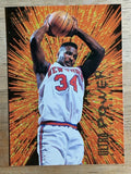 1994-95 Ultra Power #7 Charles Oakley