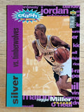 1995-96 Collector's Choice Crash the Game Scoring Silver #C24 Reggie Miller