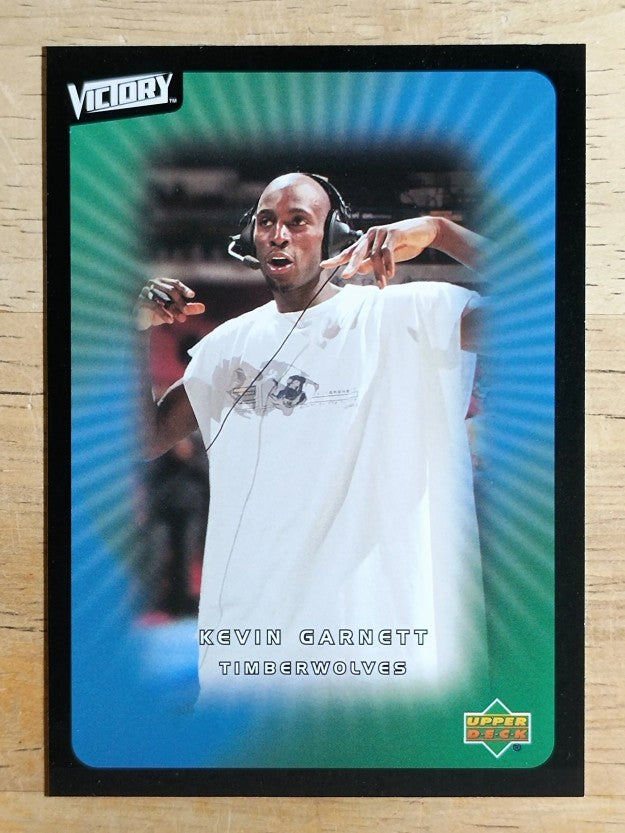 2003-04 Upper Deck Victory #54 Kevin Garnett