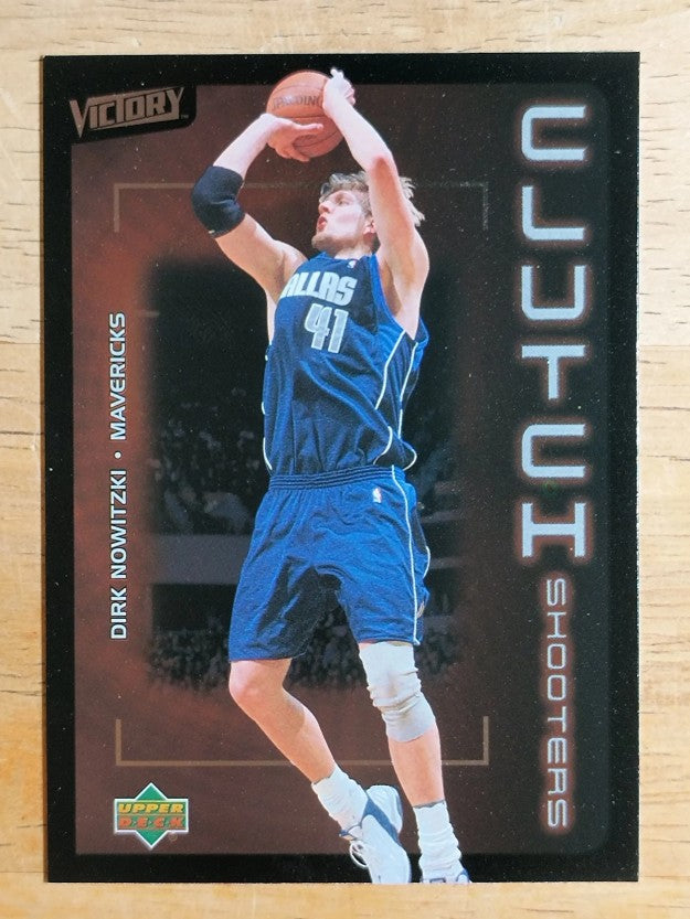 2003-04 Upper Deck Victory #176 Dirk Nowitzki CS