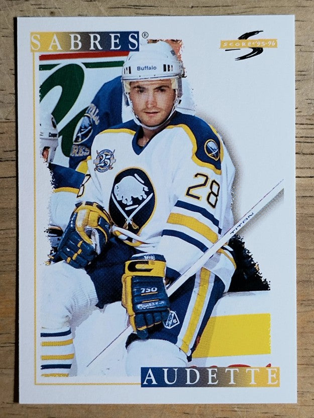 1995-96 Score #101 Donald Audette