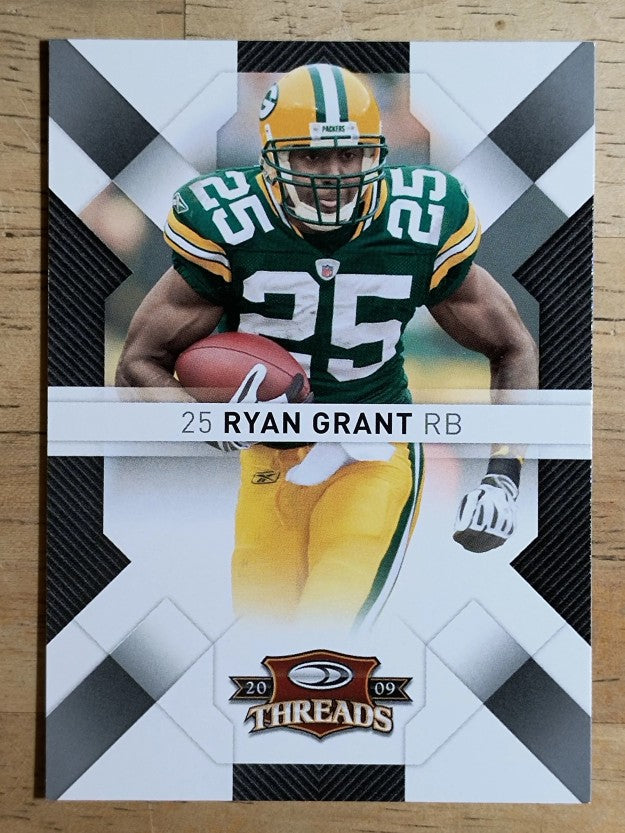 2009 Donruss Threads #37 Ryan Grant