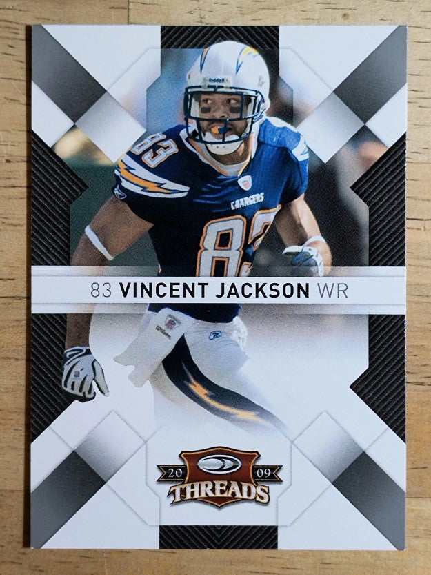 2009 Donruss Threads #82 Vincent Jackson