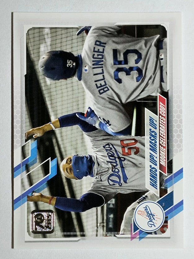 2021 Topps #303 Hands Up Masks Up/Mookie Betts/Cody Bellinger