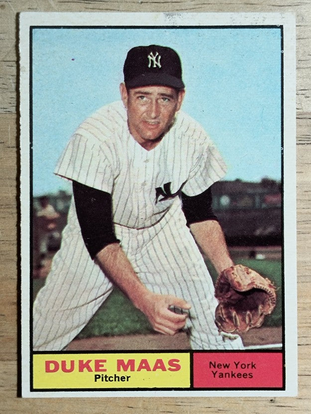 1961 Topps #387 Duke Maas (EXMT)