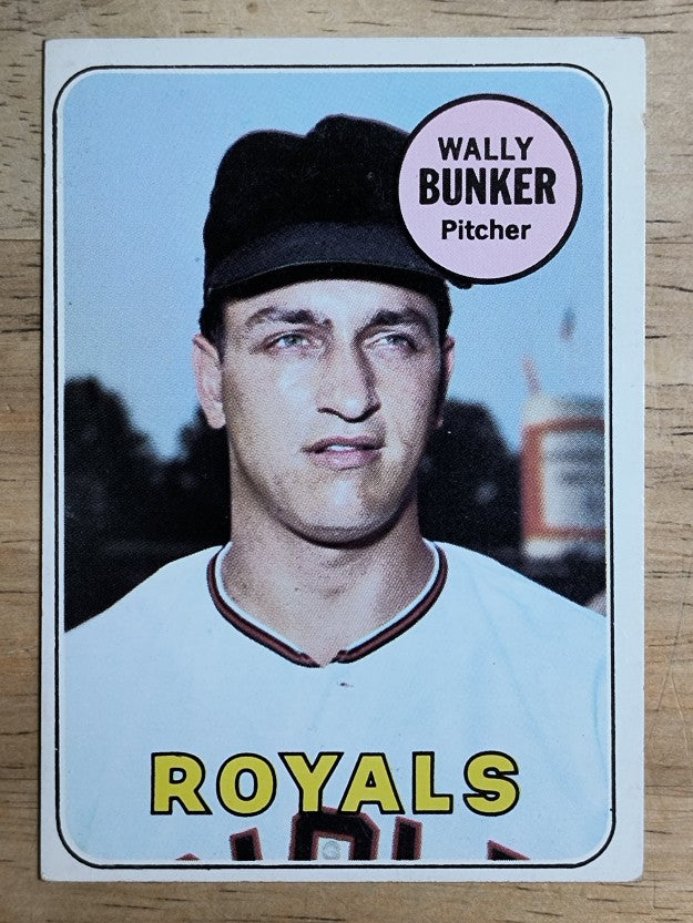 1969 Topps #137 Wally Bunker (VG)