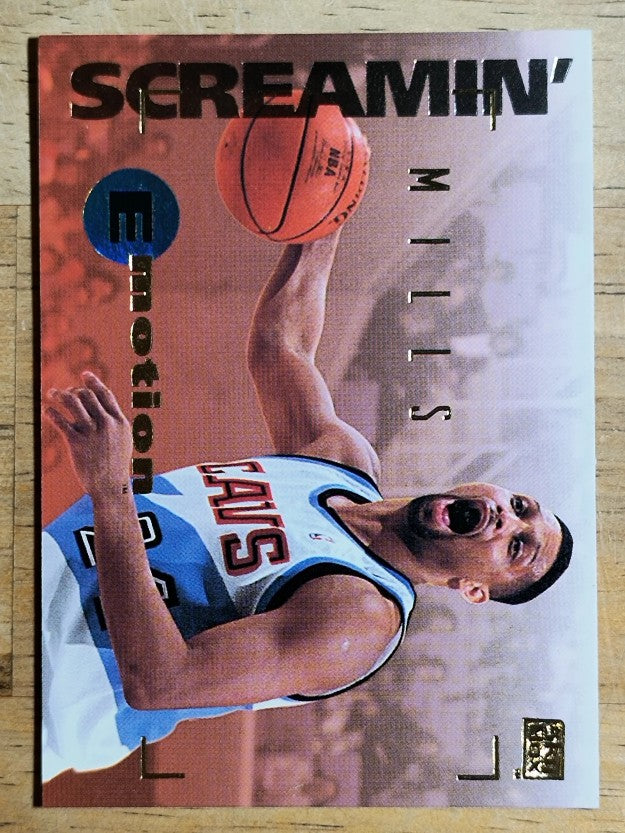 1994-95 Emotion #16 Chris Mills