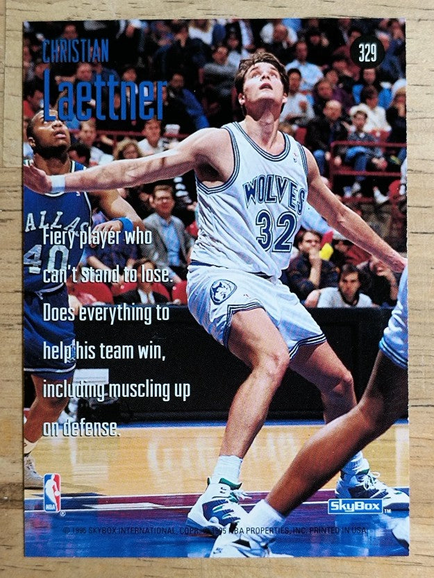 1994-95 SkyBox Premium #329 Christian Laettner SSW
