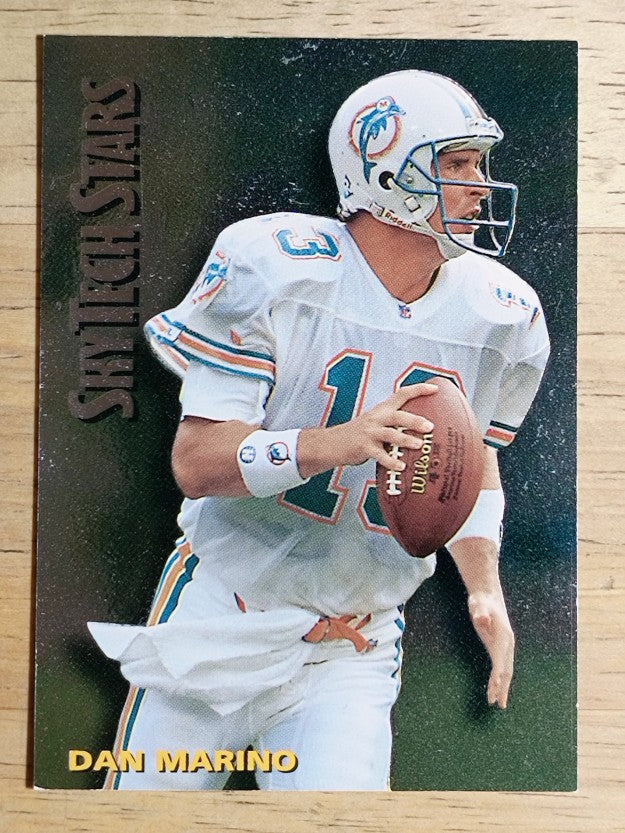 1994 SkyBox Premium SkyTech Stars #ST30 Dan Marino