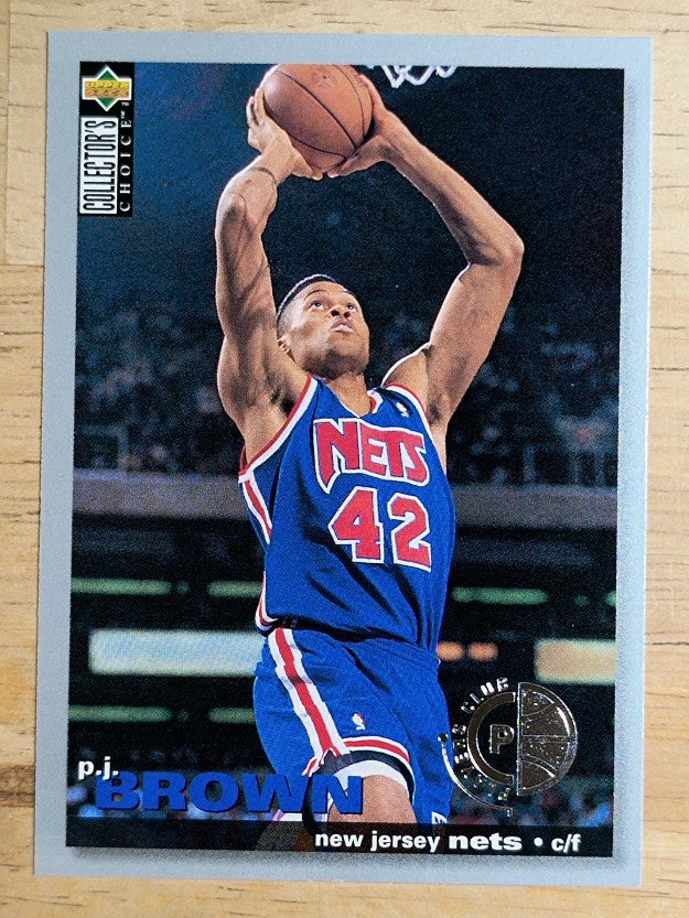 1995-96 Collector's Choice Player's Club #85 P.J. Brown