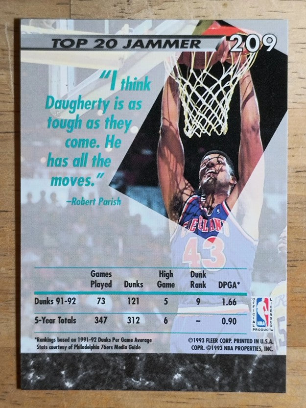 1992-93 Ultra #209 Brad Daugherty JS