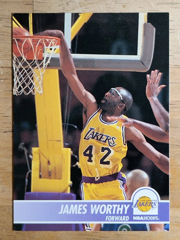 1994-95 Hoops #106 James Worthy