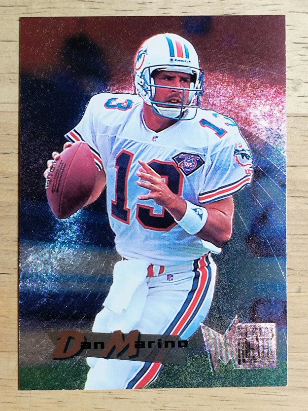 1995 Metal #101 Dan Marino