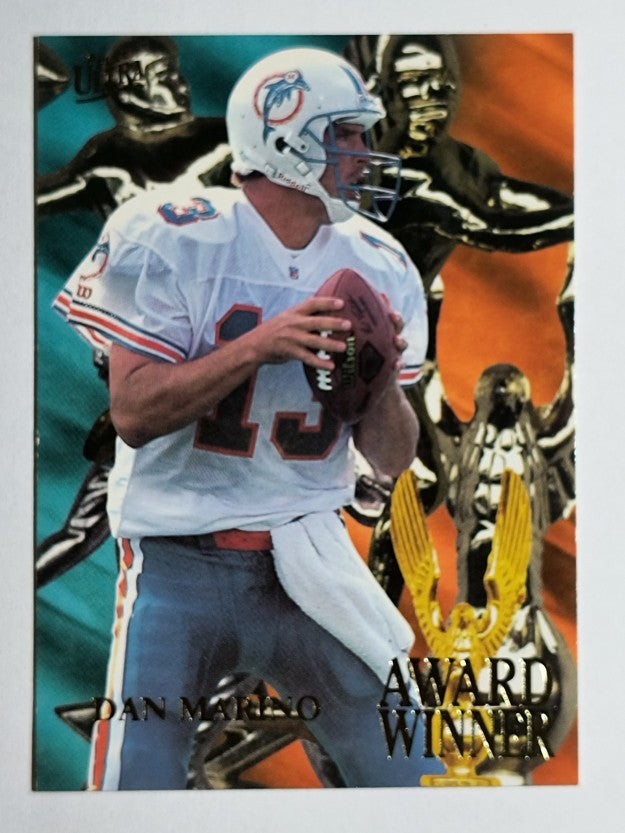1995 Ultra Award Winners #3 Dan Marino