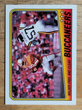 1988 Topps #350 Buccaneers TL/(James Wilder Free/and Clear)