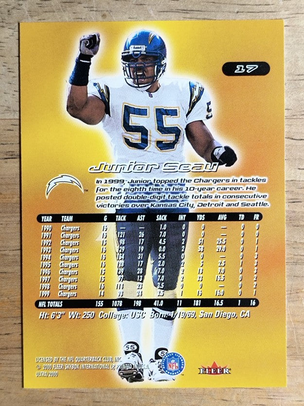 2000 Ultra #17 Junior Seau