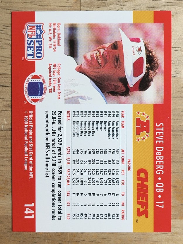 1990 Pro Set #141 Steve DeBerg