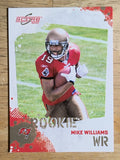 2010 Score #372 Mike Williams RC