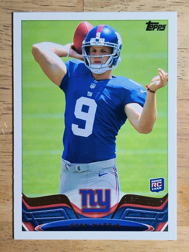 2013 Topps #159A Ryan Nassib RC/(left hand at shoulder)