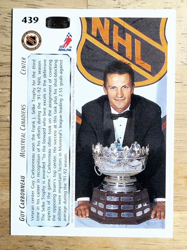 1992-93 Upper Deck #439 Guy Carbonneau AW/Frank J. Selke