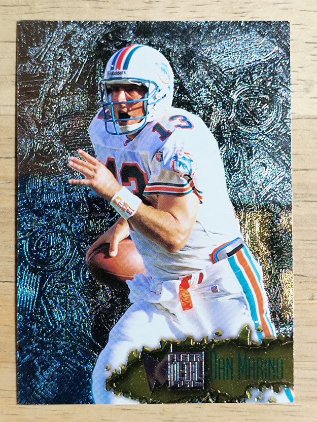 1996 Metal #66 Dan Marino