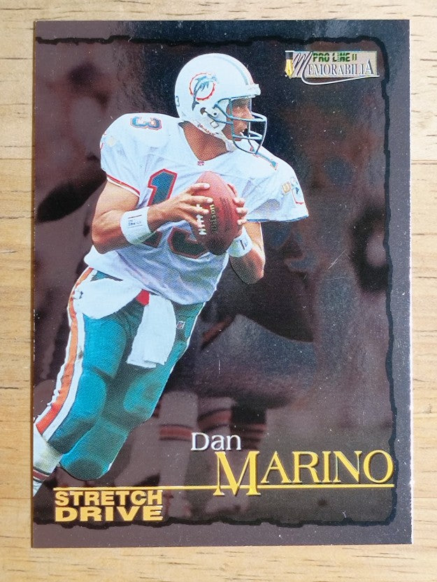 1996 Pro Line Memorabilia Stretch Drive #DS17 Dan Marino