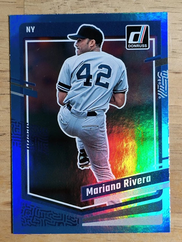 2023 Donruss Holo Blue #238 Mariano Rivera