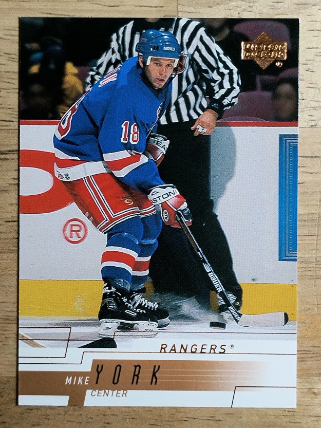 2000-01 Upper Deck #116 Mike York