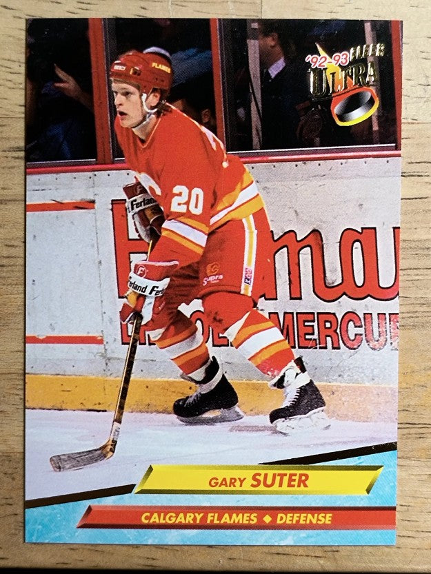 1992-93 Ultra #30 Gary Suter