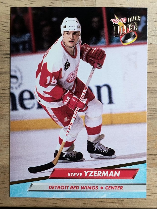 1992-93 Ultra #55 Steve Yzerman