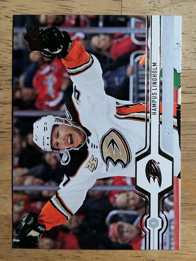 2019-20 Upper Deck #179 Hampus Lindholm