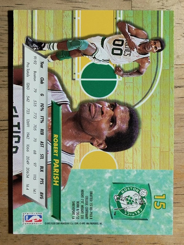 1992-93 Ultra #15 Robert Parish