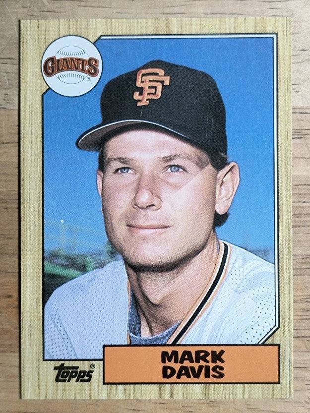 1987 Topps #21 Mark Davis