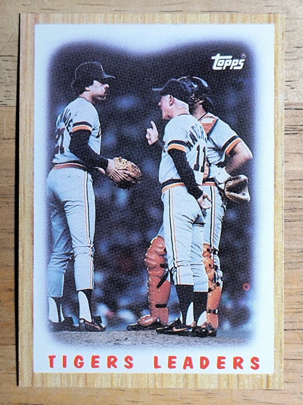 1987 Topps #631 Tigers Team